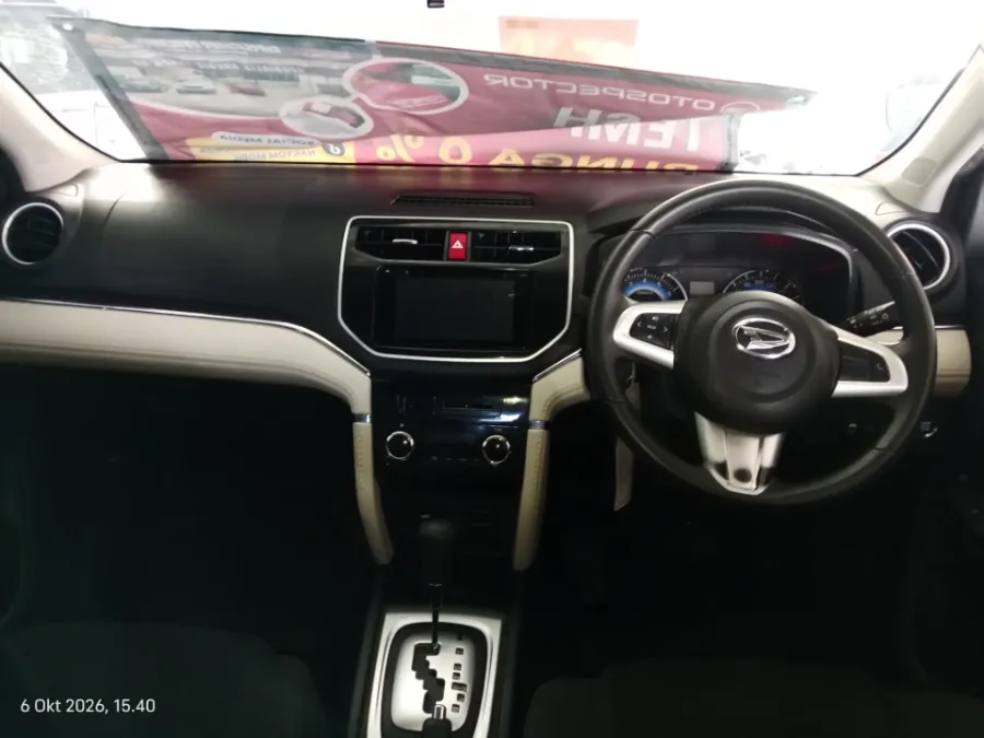 Foto Mobil Bekas Dashboard Daihatsu Terios 1.5 R tahun 2021
