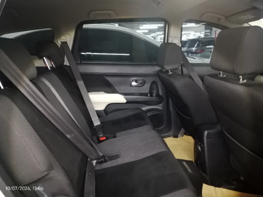 Foto Mobil Bekas Kabin Belakang Daihatsu Terios 1.5 R tahun 2021