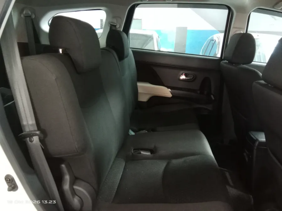 Foto Mobil Bekas Kabin Belakang Daihatsu Terios 1.5 R tahun 2022