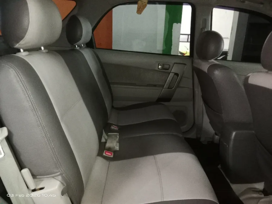 Foto Mobil Bekas Kabin Belakang Daihatsu Terios 1.5 TX tahun 2011