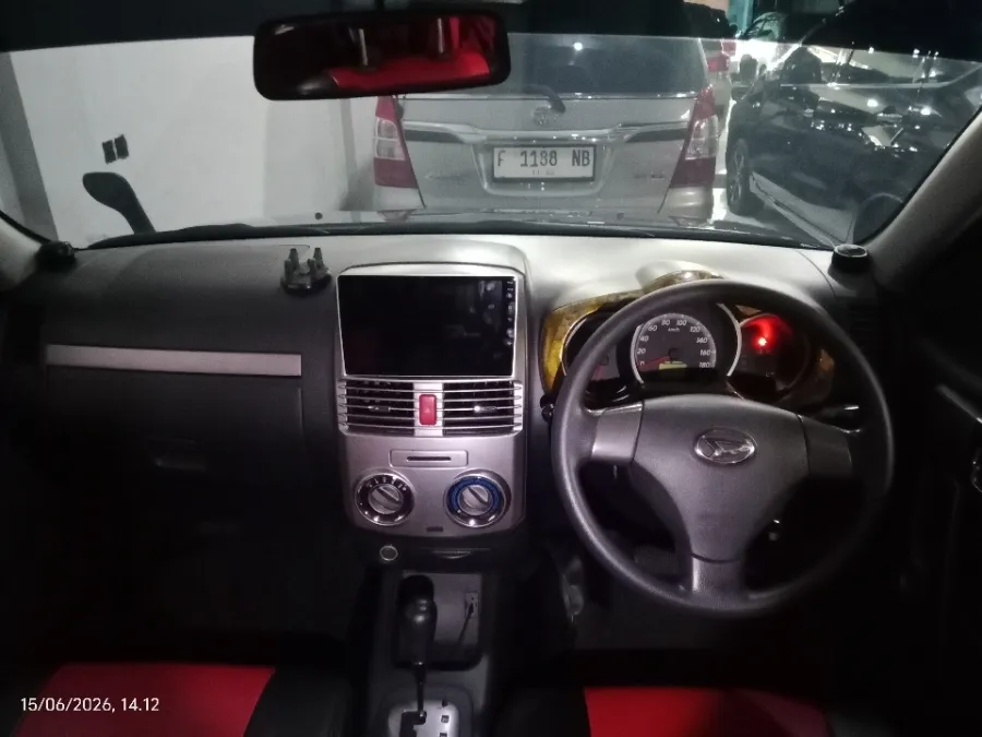 Foto Mobil Bekas Dashboard Daihatsu Terios 1.5 TX tahun 2014