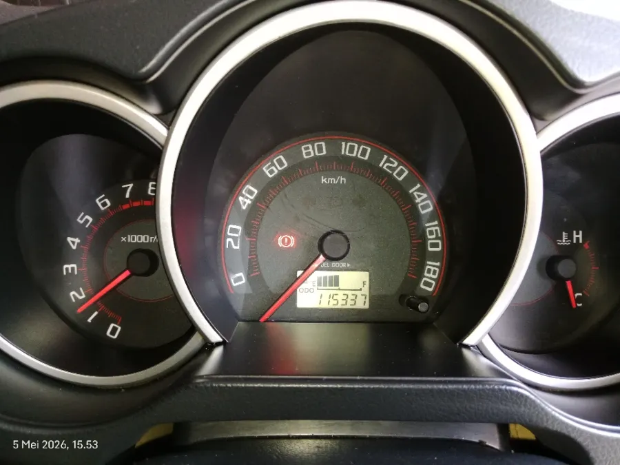 Foto Mobil Bekas Odometer Daihatsu Terios 1.5 X tahun 2017