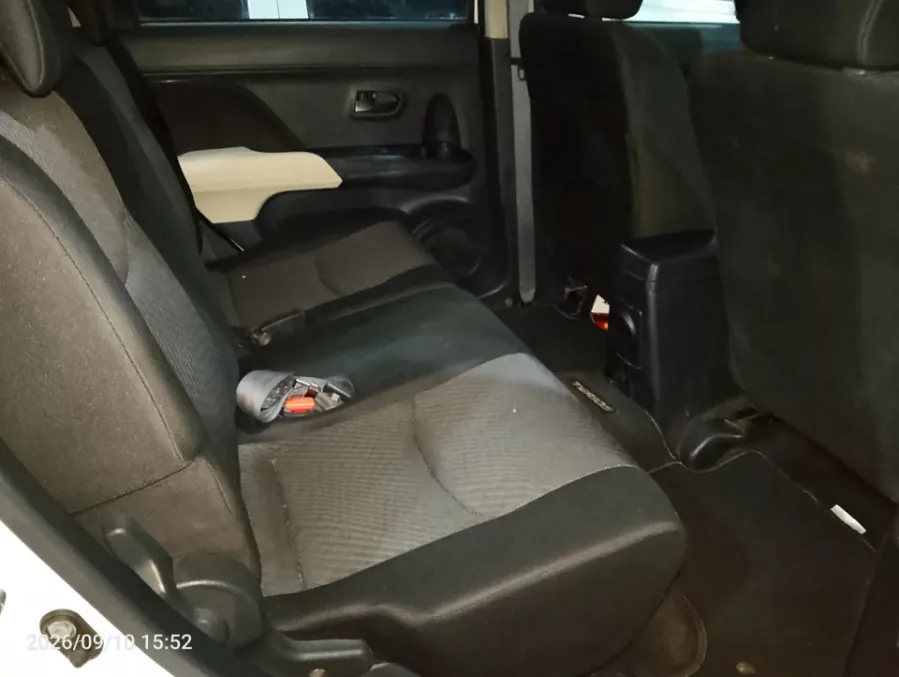 Foto Mobil Bekas Kabin Belakang Daihatsu Terios 1.5 X tahun 2020