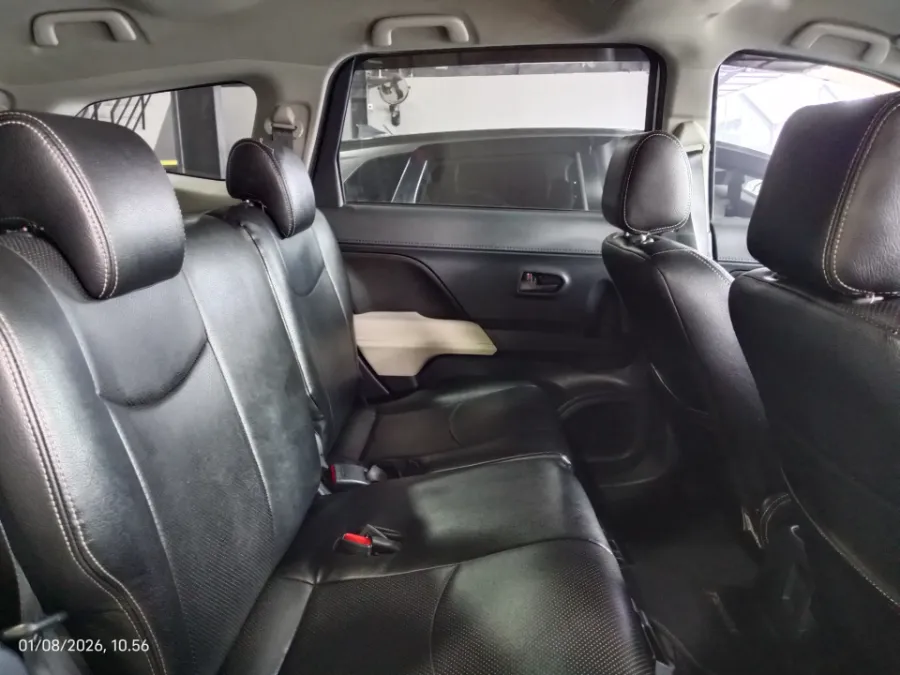 Foto Mobil Bekas Kabin Belakang Daihatsu Terios 1.5 X tahun 2021