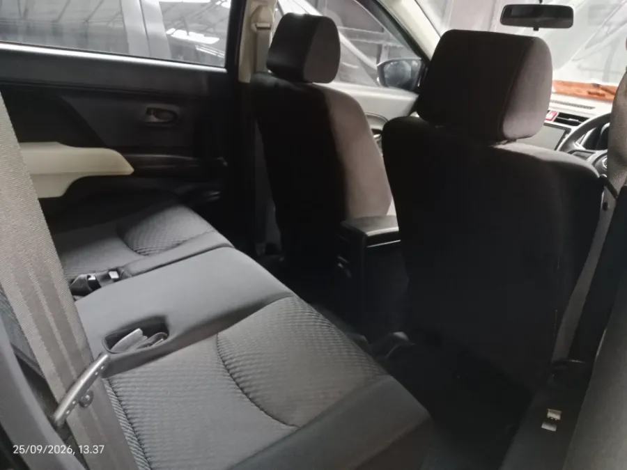 Foto Mobil Bekas Kabin Belakang Daihatsu Terios 1.5 X tahun 2021
