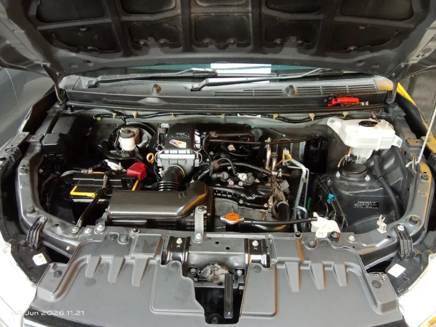 Foto Mobil Bekas Mesin Daihatsu Terios 1.5 X tahun 2021