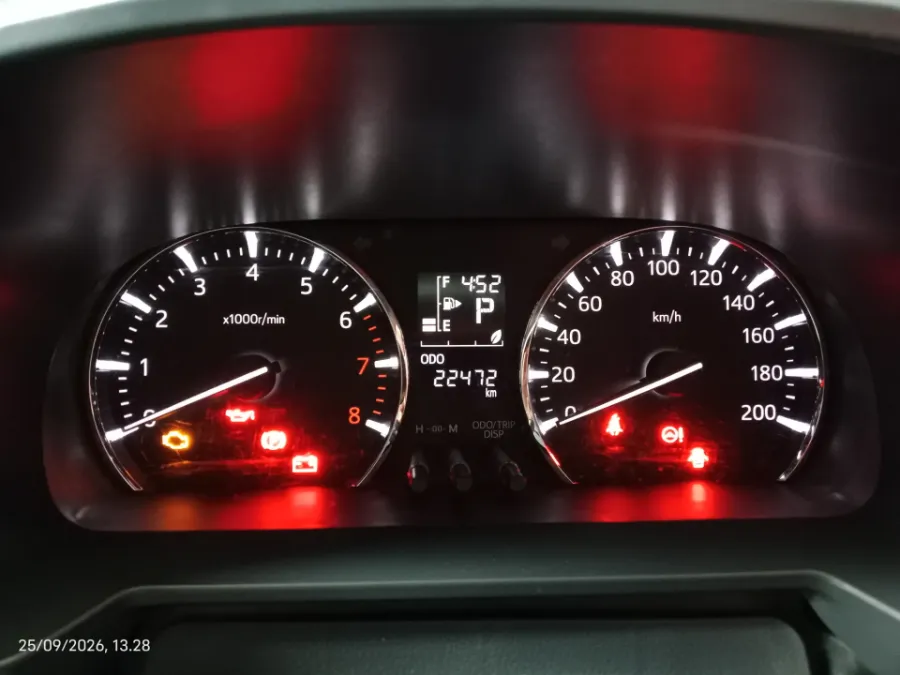 Foto Mobil Bekas Odometer Daihatsu Terios 1.5 X tahun 2021