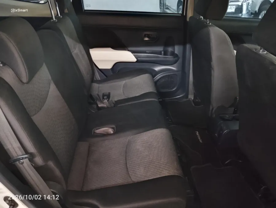 Foto Mobil Bekas Kabin Belakang Daihatsu Terios 1.5 X tahun 2022