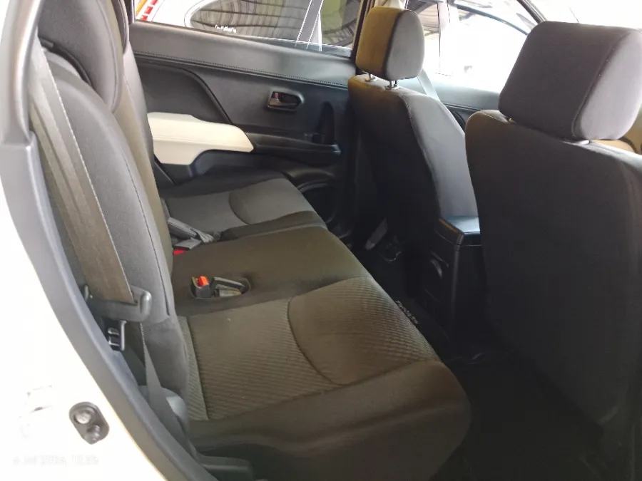 Foto Mobil Bekas Kabin Belakang Daihatsu Terios 1.5 X tahun 2023