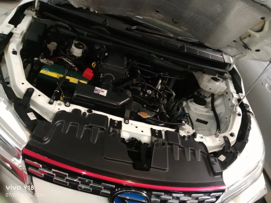 Foto Mobil Bekas Mesin Daihatsu Terios 1.5 X tahun 2023