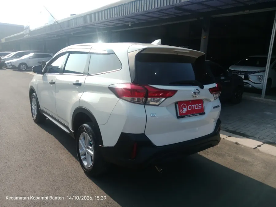 Foto Mobil Bekas Kiri Belakang Daihatsu Terios 1.5 X tahun 2024