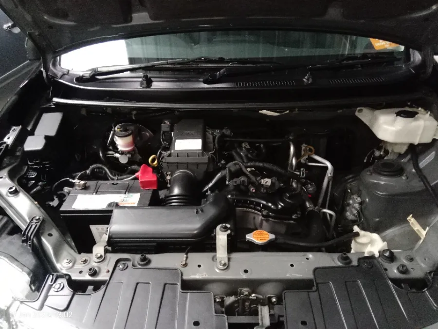 Foto Mobil Bekas Mesin Daihatsu Xenia 1.3 R tahun 2017