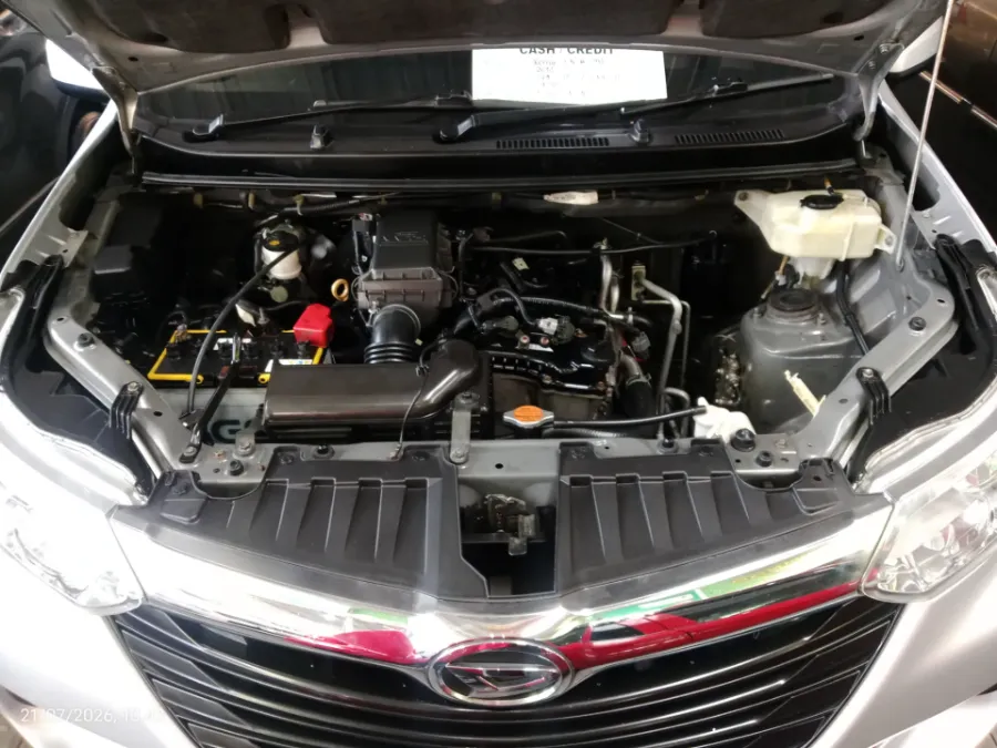 Foto Mobil Bekas Mesin Daihatsu Xenia 1.3 R tahun 2018