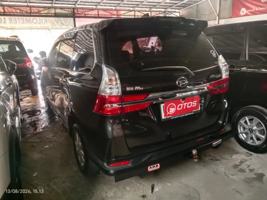 Foto Mobil Bekas Kiri Belakang Daihatsu Xenia 1.3 R tahun 2019