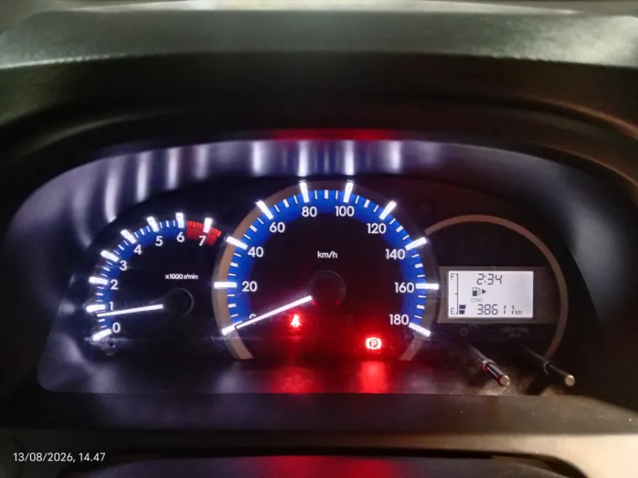 Foto Mobil Bekas Odometer Daihatsu Xenia 1.3 R tahun 2019