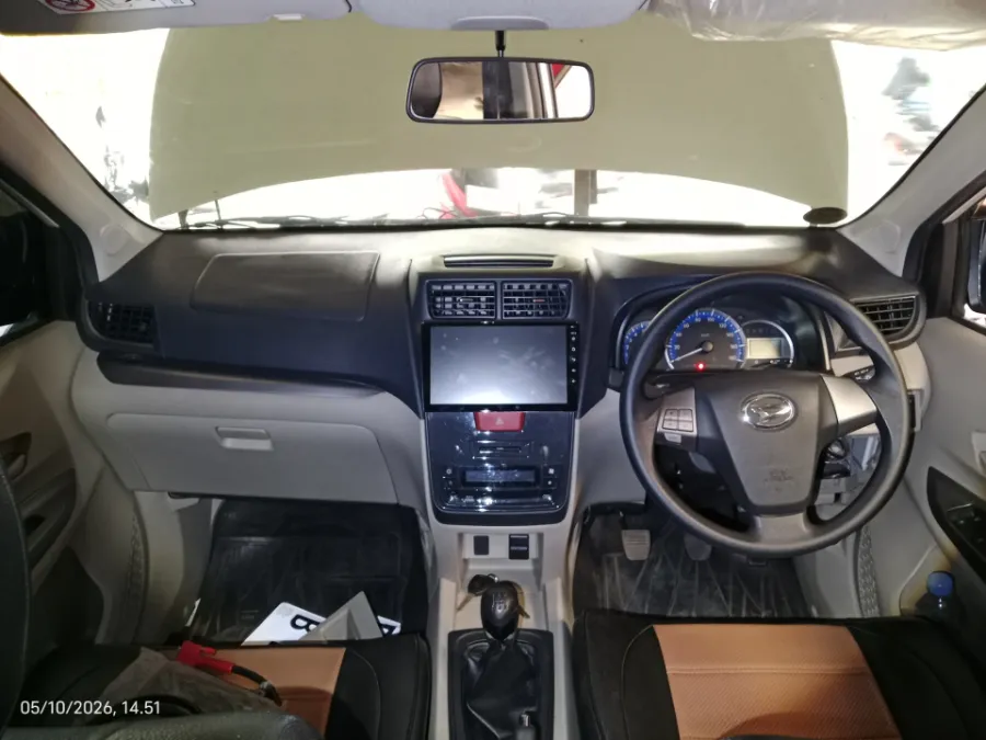 Foto Mobil Bekas Dashboard Daihatsu Xenia 1.3 R tahun 2020