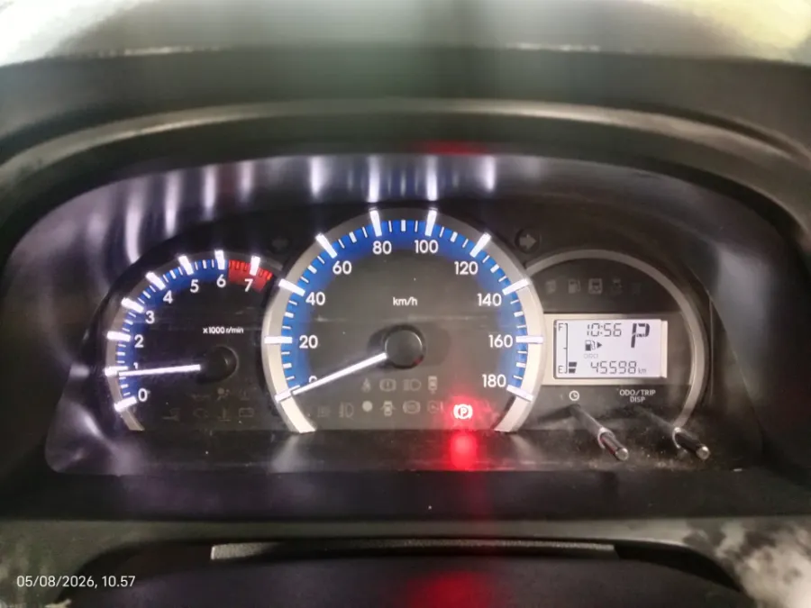 Foto Mobil Bekas Odometer Daihatsu Xenia 1.3 R tahun 2021