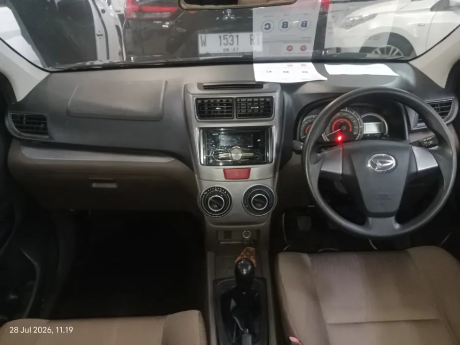 Foto Mobil Bekas Dashboard Daihatsu Xenia 1.3 X tahun 2016