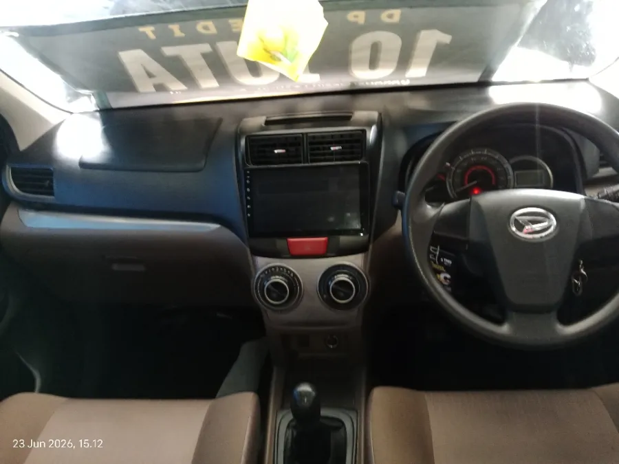 Foto Mobil Bekas Dashboard Daihatsu Xenia 1.3 X tahun 2018