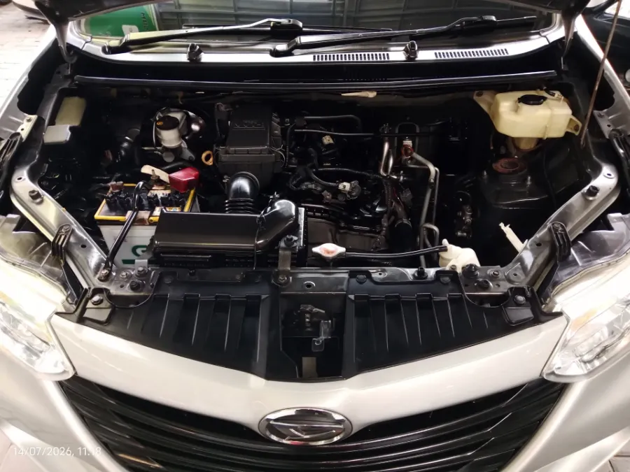 Foto Mobil Bekas Mesin Daihatsu Xenia 1.3 X tahun 2018