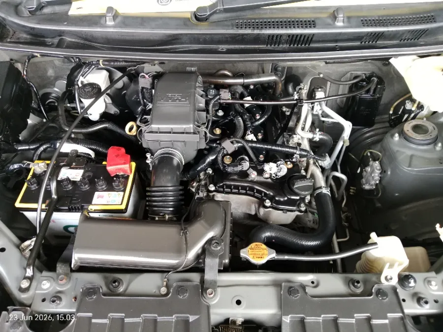 Foto Mobil Bekas Mesin Daihatsu Xenia 1.3 X tahun 2018