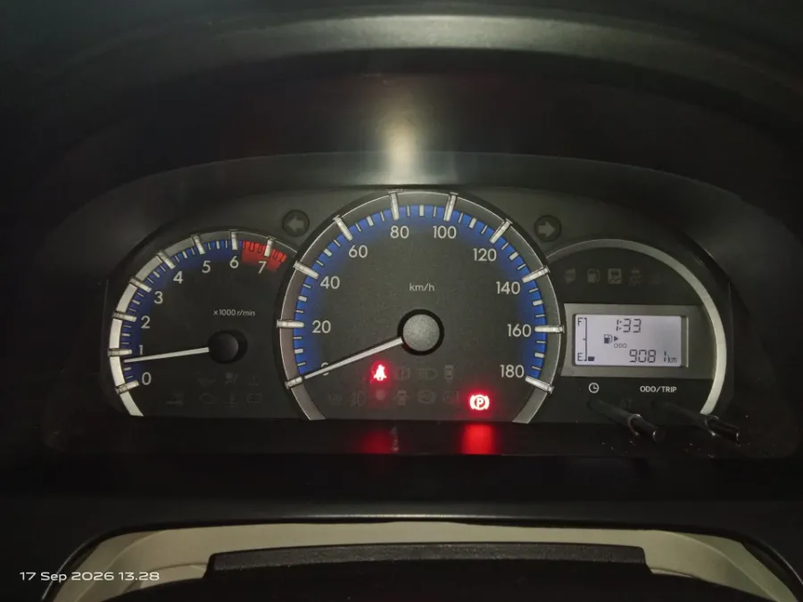 Foto Mobil Bekas Odometer Daihatsu Xenia 1.3 X tahun 2020