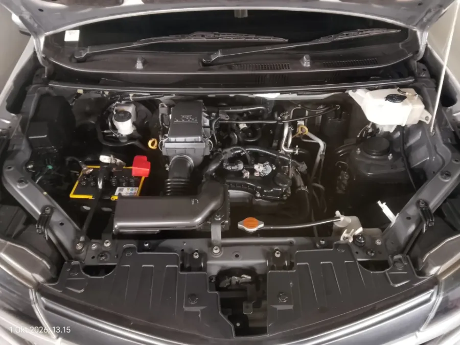 Foto Mobil Bekas Mesin Daihatsu Xenia 1.3 X tahun 2021