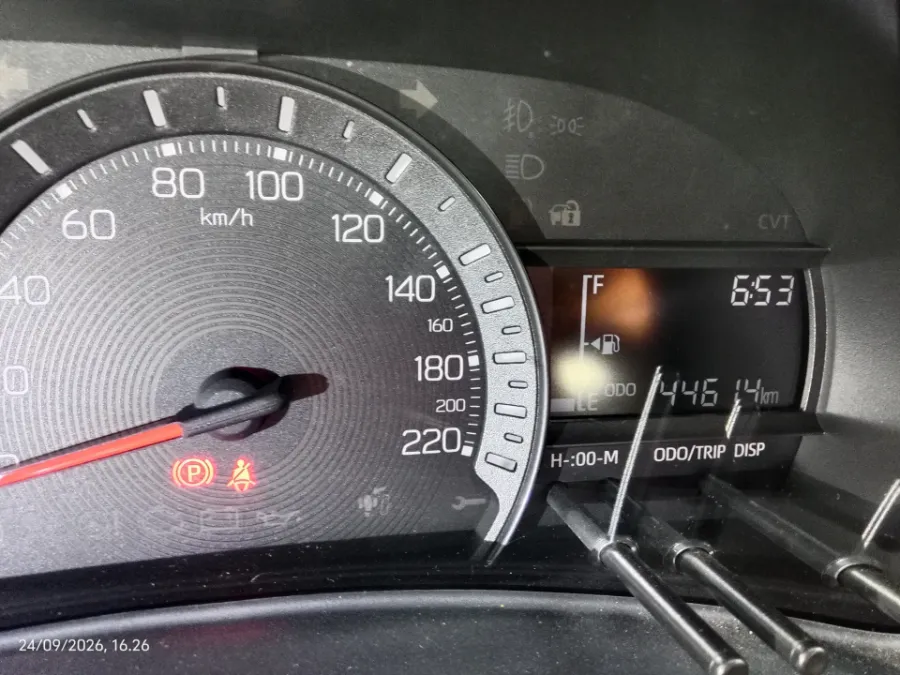 Foto Mobil Bekas Odometer Daihatsu Xenia 1.3 X tahun 2022