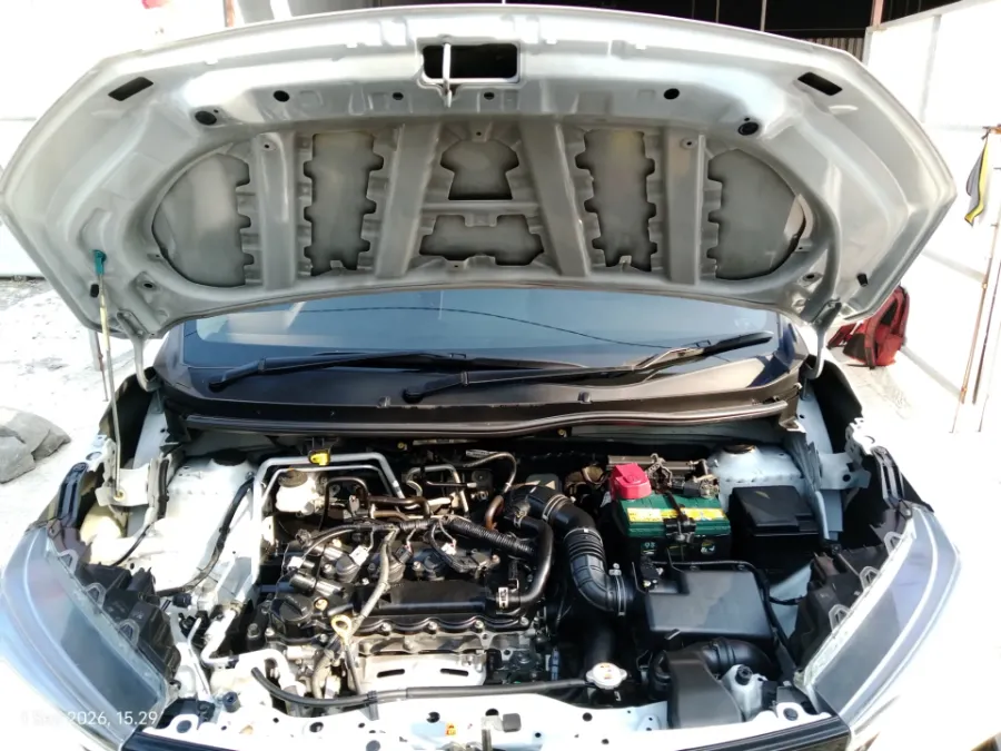 Foto Mobil Bekas Mesin Daihatsu Xenia 1.3 X tahun 2023
