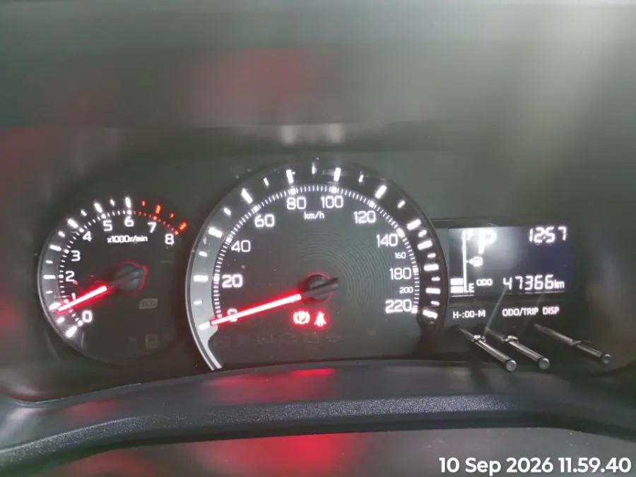 Foto Mobil Bekas Odometer Daihatsu Xenia 1.3 X tahun 2023