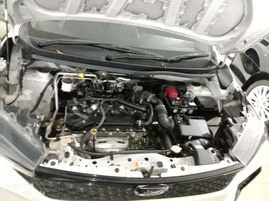 Foto Mobil Bekas Mesin Daihatsu Xenia 1.3 X tahun 2024