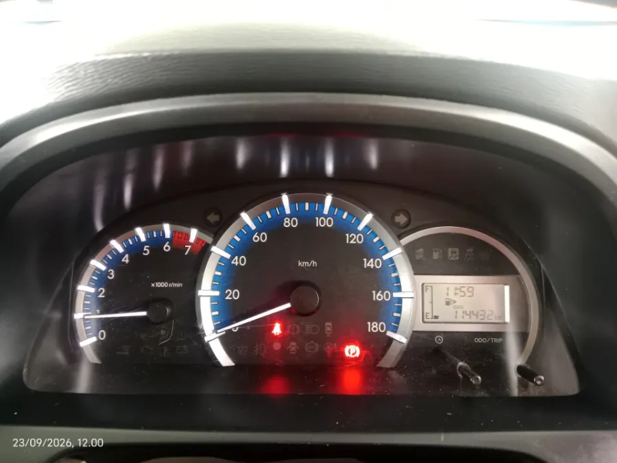 Foto Mobil Bekas Odometer Daihatsu Xenia 1.3 Xi Deluxe tahun 2022
