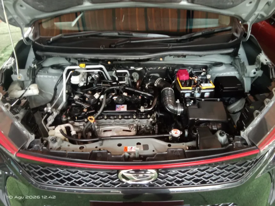 Foto Mobil Bekas Mesin Daihatsu Xenia 1.5 R CVT ASA tahun 2023