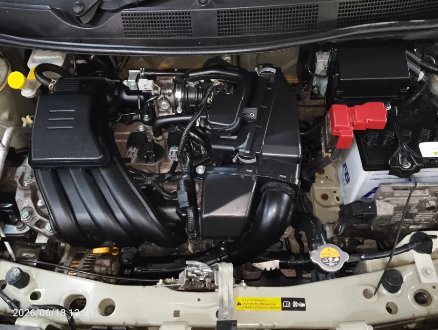 Foto Mobil Bekas Mesin Datsun Cross 1.2 tahun 2018