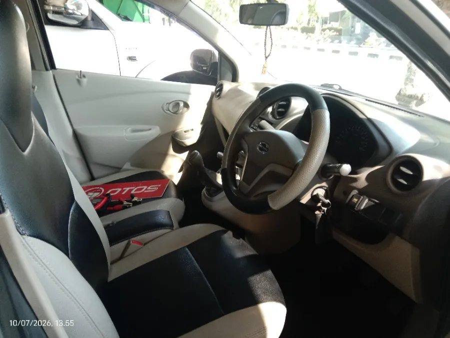 Foto Mobil Bekas Kabin Depan Datsun Go+ Panca 1.2 T tahun 2016