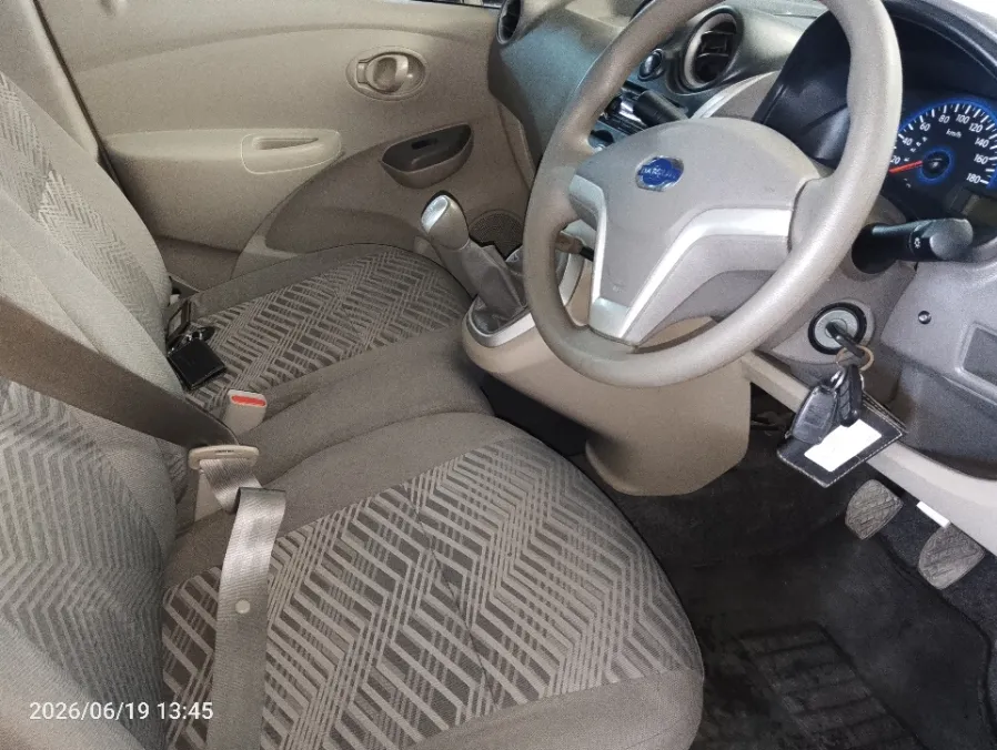 Foto Mobil Bekas Kabin Depan Datsun Go Panca 1.2 T-Option tahun 2018