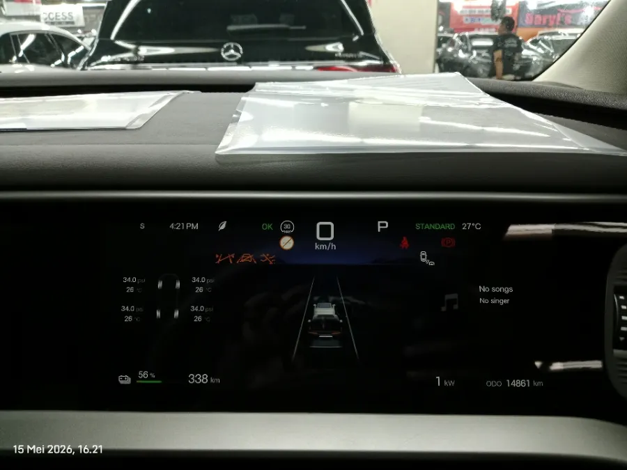 Foto Mobil Bekas Odometer Denza D9 Standard tahun 2025