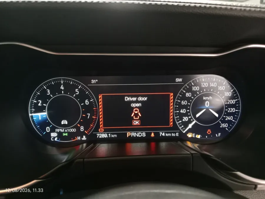 Foto Mobil Bekas Odometer Ford Mustang 2.3 tahun 2022