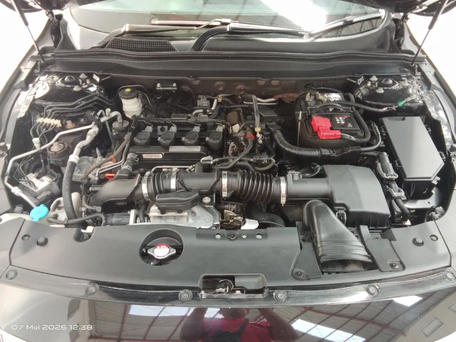 Foto Mobil Bekas Mesin Honda Accord 1.5 TC EL tahun 2019