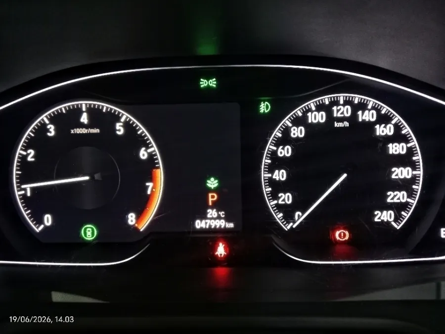 Foto Mobil Bekas Odometer Honda Accord 1.5 TC EL tahun 2019