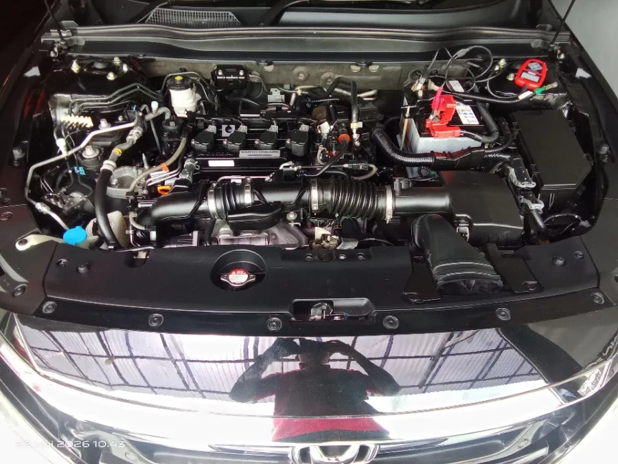 Foto Mobil Bekas Mesin Honda Accord 1.5 TC EL tahun 2020