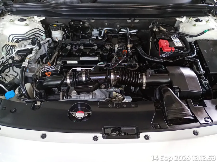 Foto Mobil Bekas Mesin Honda Accord 1.5 TC EL tahun 2020