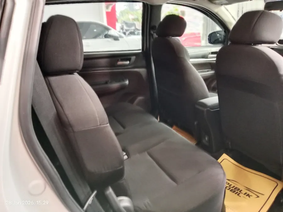 Foto Mobil Bekas Kabin Belakang Honda BR-V 1.5 tahun 2023
