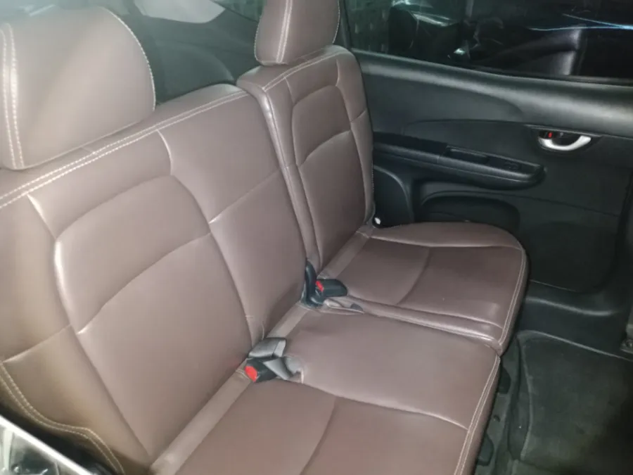 Foto Mobil Bekas Kabin Belakang Honda BR-V 1.5 E tahun 2016