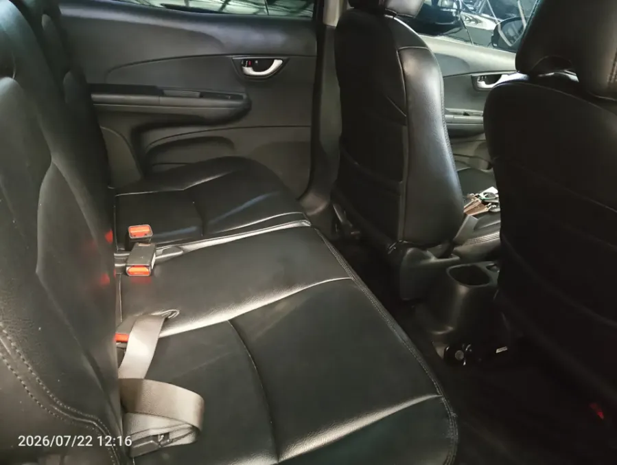 Foto Mobil Bekas Kabin Belakang Honda BR-V 1.5 E tahun 2016