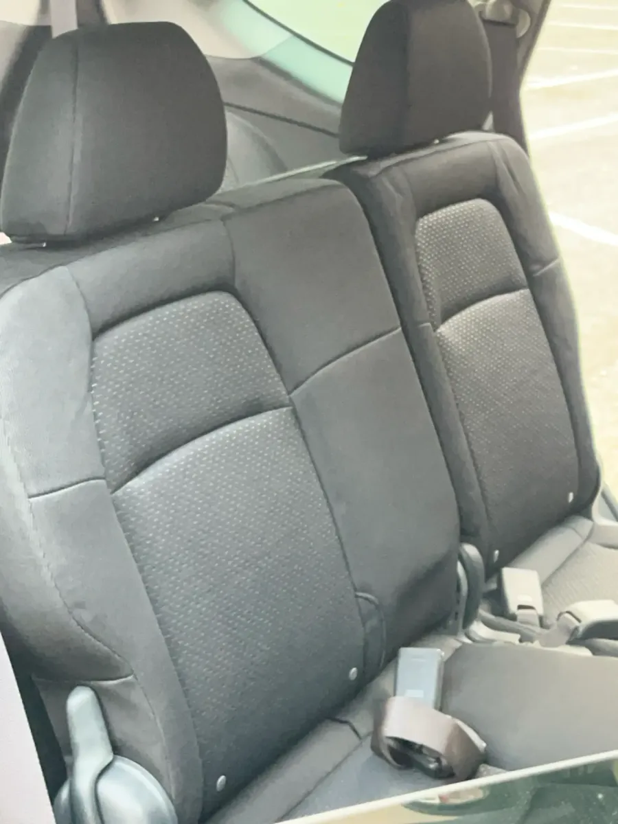 Foto Mobil Bekas Kabin Belakang Honda BR-V 1.5 E tahun 2016