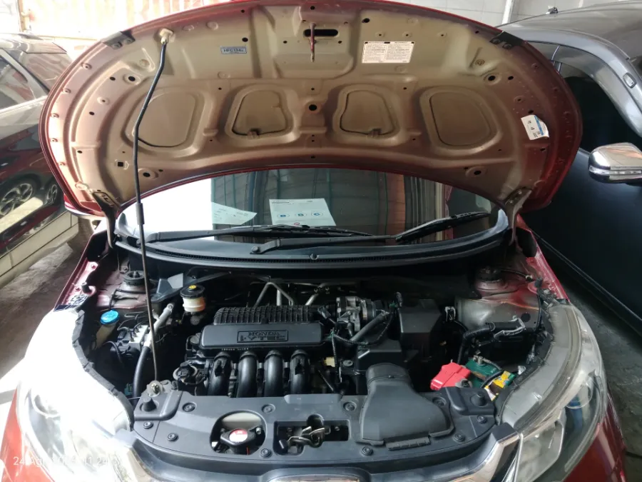 Foto Mobil Bekas Mesin Honda BR-V 1.5 E tahun 2016