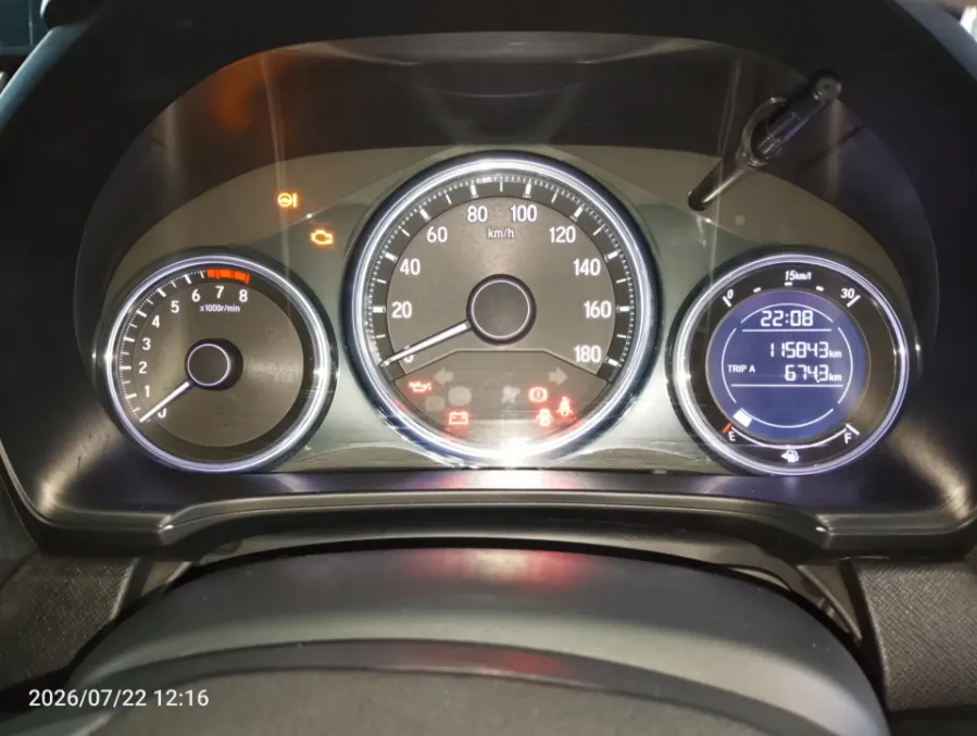 Foto Mobil Bekas Odometer Honda BR-V 1.5 E tahun 2016