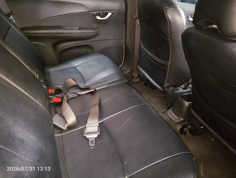 Foto Mobil Bekas Kabin Belakang Honda BR-V 1.5 E tahun 2017