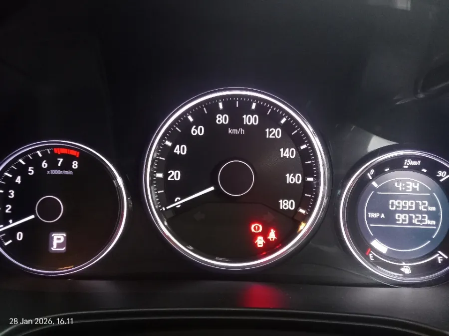 Foto Mobil Bekas Odometer Honda BR-V 1.5 E tahun 2018